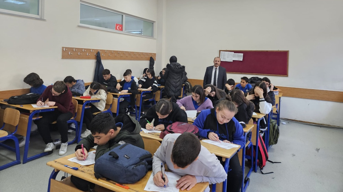 2.⁠ ⁠Dönem 1. Türk Dili ve Edebiyatı Ortak Sınav Yapıldı